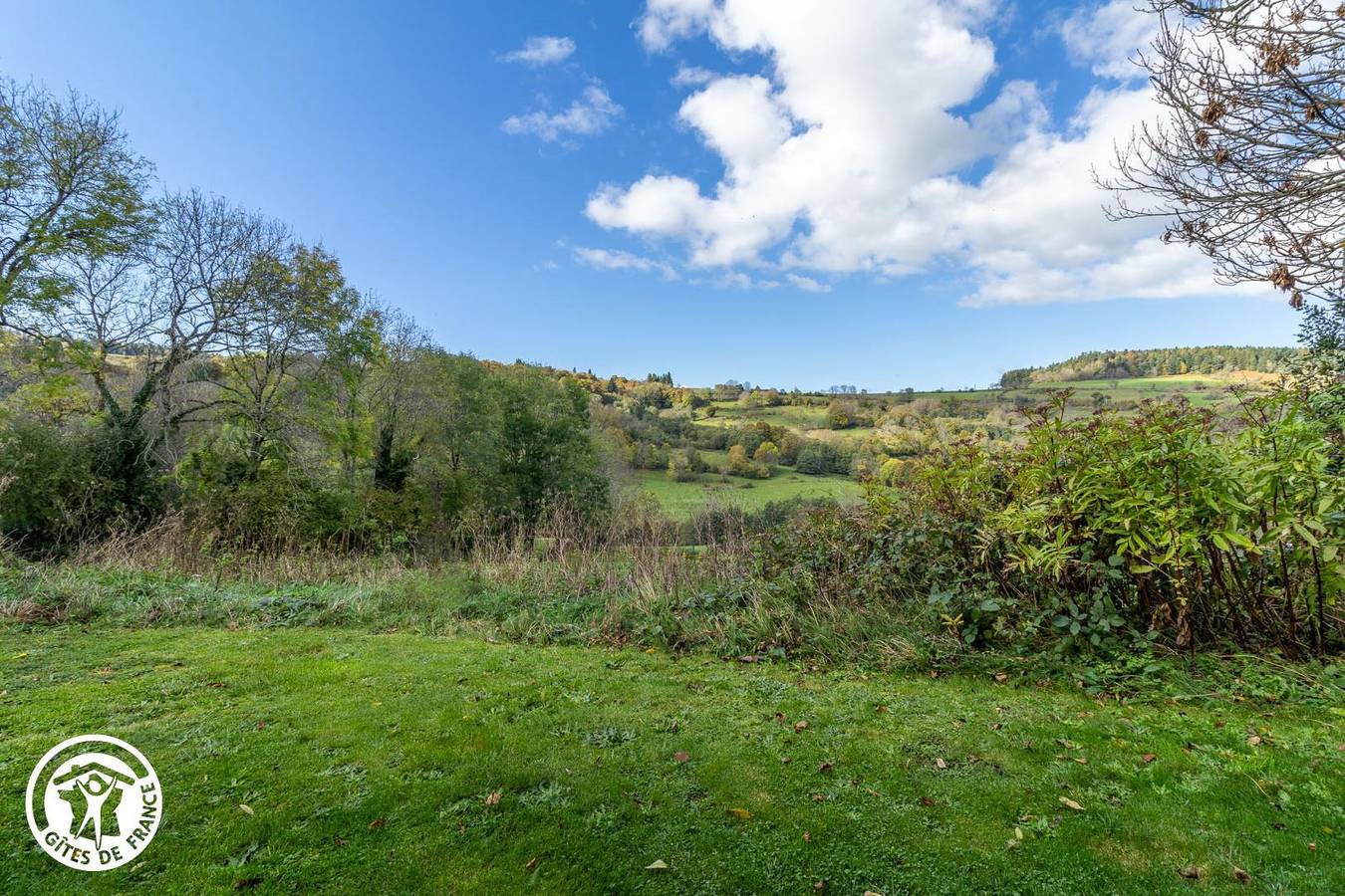 Les Champs Clos in Vernines, Parque Natural Regional Volcans d'Auvergne