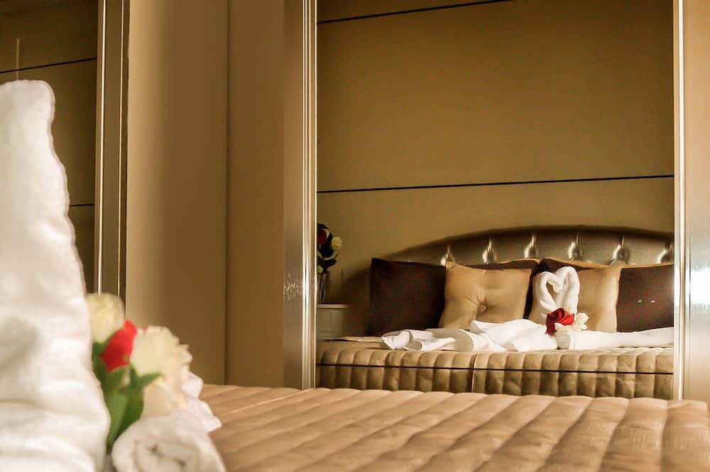 Villa La Gemma Auf Dem See in Manerba del Garda, Gardasee-Berge