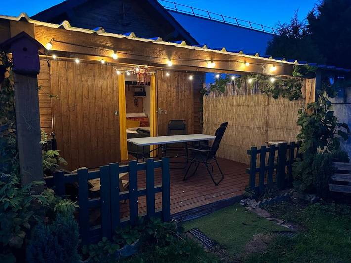 Camping pour 2 personnes, avec Jacuzzi ainsi que Terrasse et Jardin
