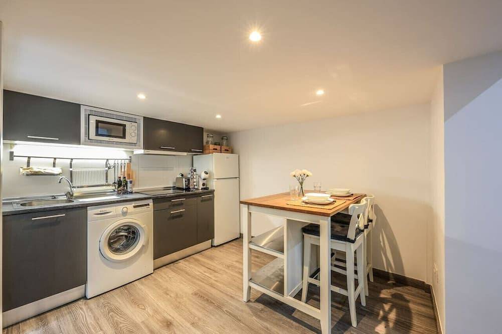 Geheel appartement, Cozy & Discreet Apartment in Madrid in Centro (Madrid), Madrid