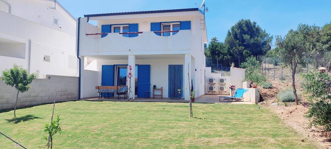 Ferienhaus für 7 Personen, mit Garten und Ausblick - 1