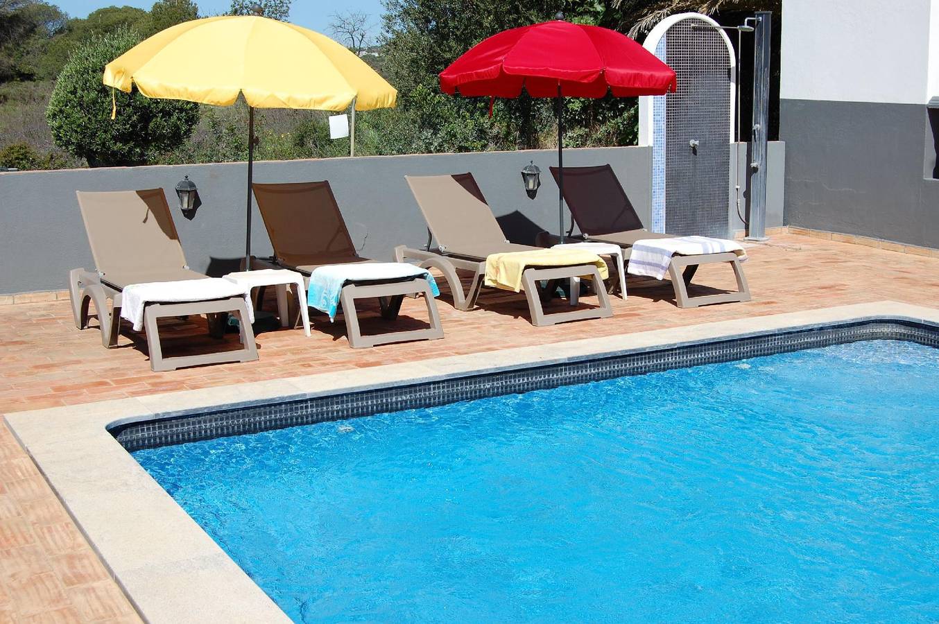 Villa mit 4 Schlafzimmer, Wlan und Blick zum Meer in Faro, Faro Distrikt