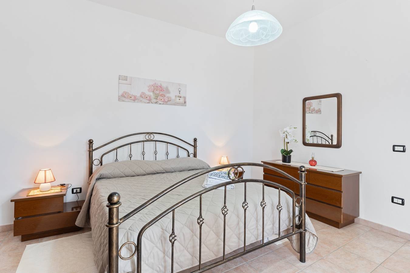 Holiday Home 'Mari E Monti' with Sea View, Wi-Fi and Air Conditioning in Scano di Montiferro, Sardinien