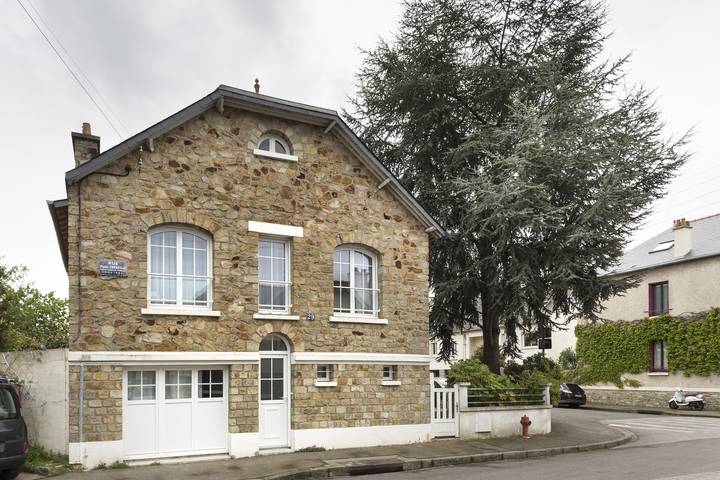 Maison de vacances pour 4 personnes, avec Terrasse et Jardin à Rennes