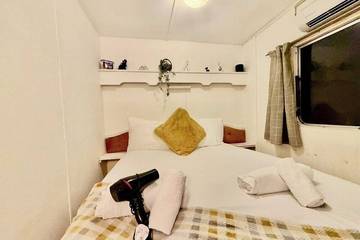 Glamping for 4 People in Carmarthenshire, South-Wales, Photo 1