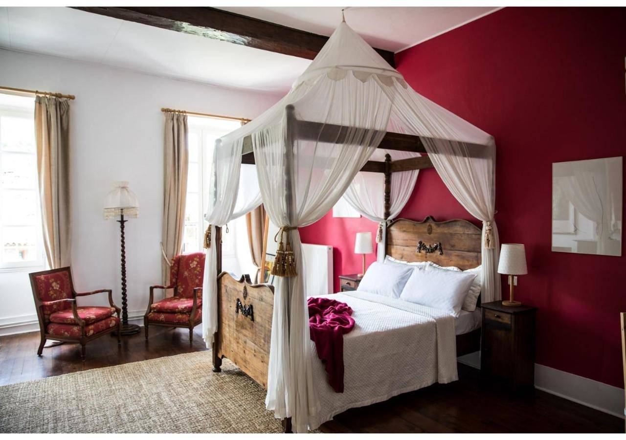 La Résidence Chambre d'Hotes in Saint-Antonin-Noble-Val, Tarn-et-Garonne