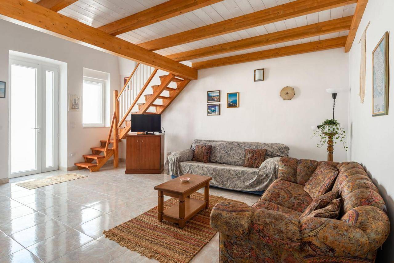 Appartamento intero, Casa della zia in Poggiardo, Provincia di Lecce