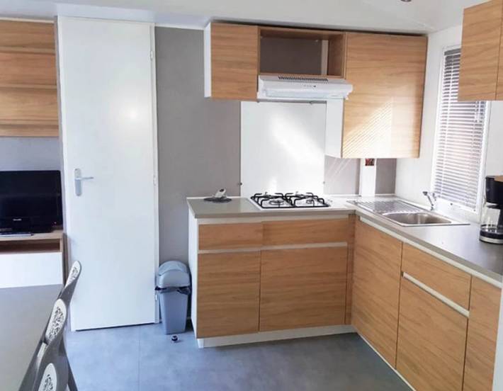 Camping pour 6 personnes, avec bassin pour enfant à Saint-Cyprien - 3