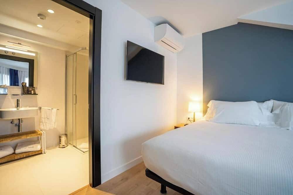 Appartement entier, Stylish Gros Terrace Retreat by Surf, Dining & Cultural Hotspots in San Sebastian, Côte Basque (Espagne)