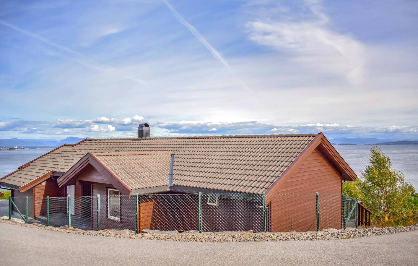 Ferienhaus für 8 Personen mit Whirlpool in Tysvær