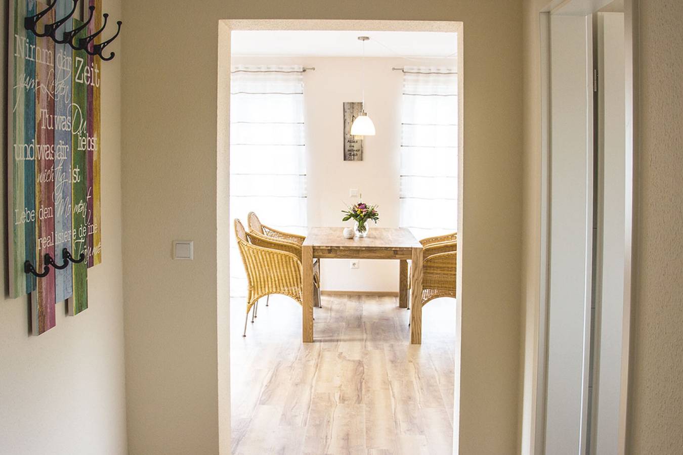 Ganze Wohnung, Ferienwohnung 'Kirschblüte' mit Bergblick, Gemeinschaftsgarten und Wlan in Oberkirch, Mittlerer Schwarzwald