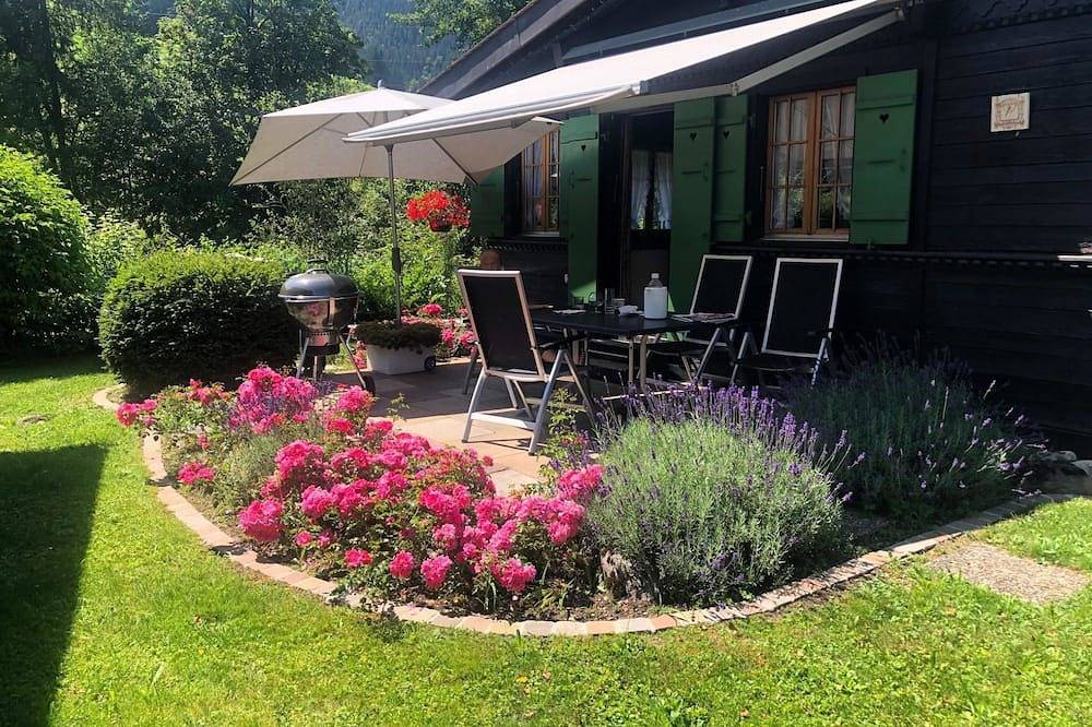 Appartement entier, Abnaki, Chalet Appartement/Fewo, Dusche oder Bad, Wc 2-Bettwohnung in Gstaad, Saanen