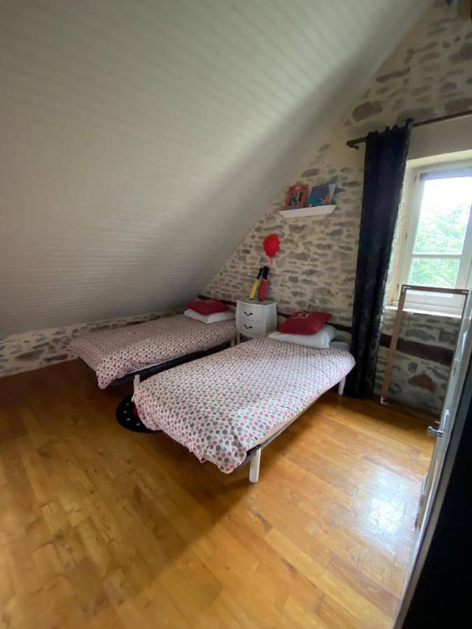 Gîte pour 2 personnes, avec piscine ainsi que vue et jardin à Saint-Rémy (Aveyron) - 4