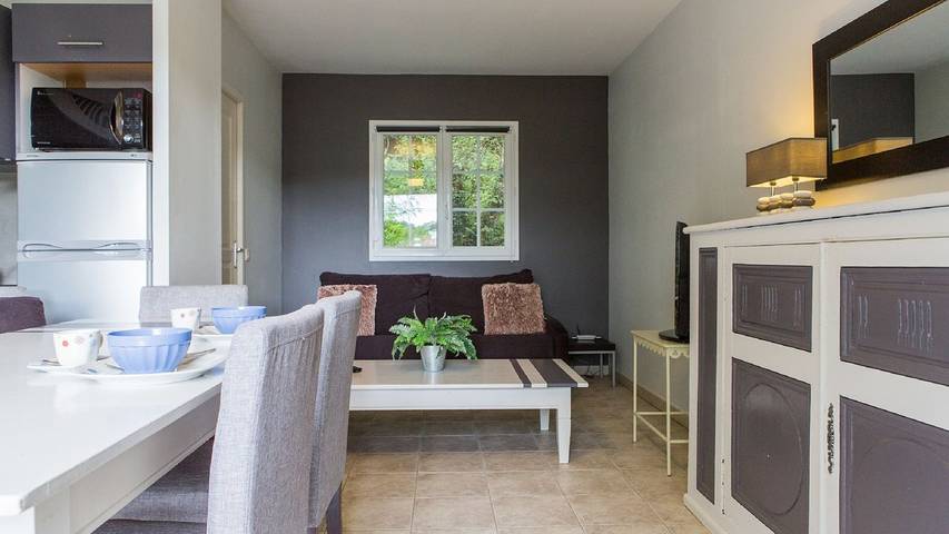 Location de vacances pour 7 personnes, avec terrasse et piscine à La Bastide-Clairence - 3