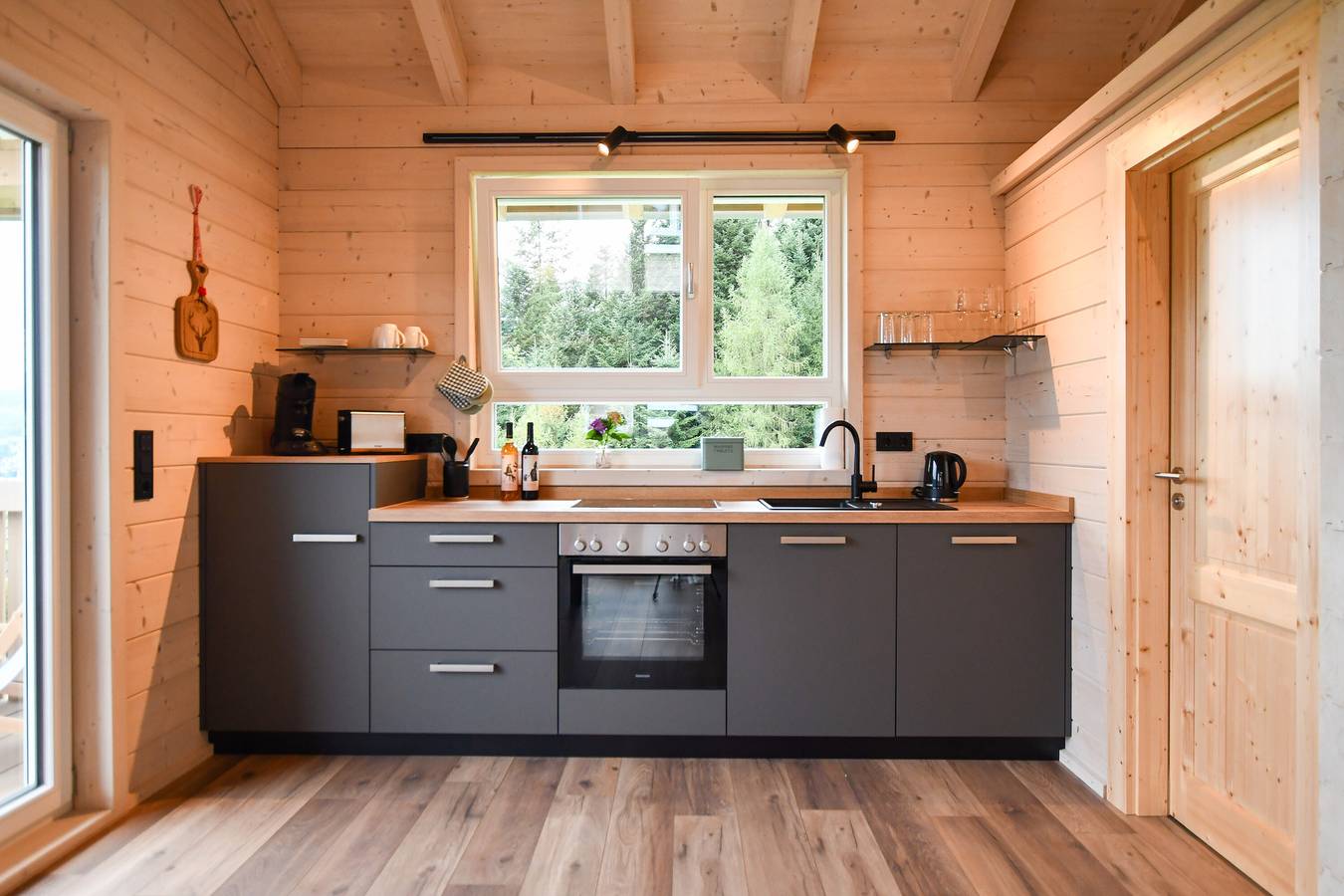 Ferienhaus 'Panoramahisli 3' mit Bergblick, Balkon und Klimaanlage in Fischerbach, Kinzigtal