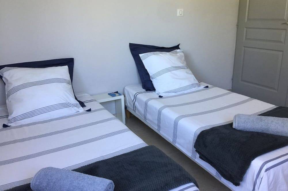 Villa *** with Clim, Superb Panorama, Swimming Pool. in Les Arcs (Var), Draguignan region