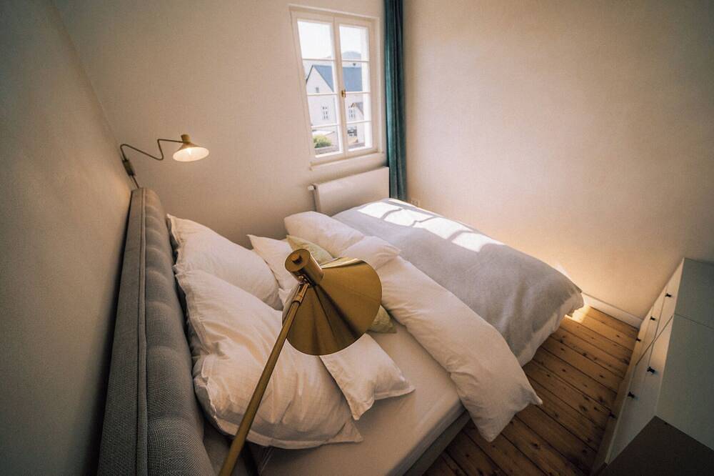 Ganze Wohnung, Gut Försterlay: Boutique Apartments im historischen Winzerhaus  Moselblick Whg 4 in Lösnich, Bernkastel-Kues & Umgebung