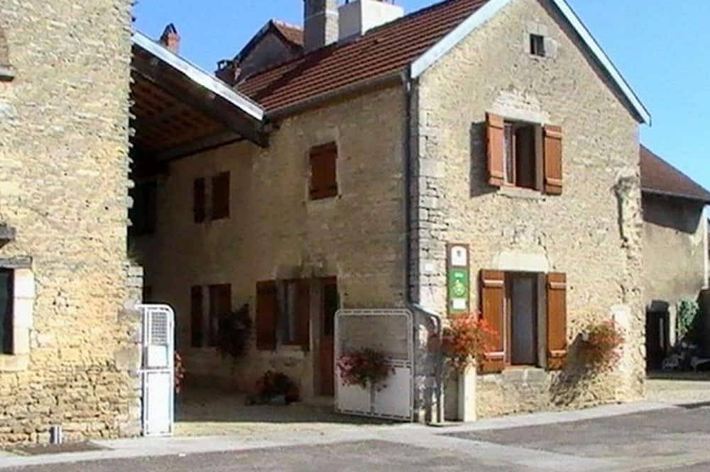 Gîte pour 5 Personnes dans Aubepierre-sur-Aube, Parc national de forêts