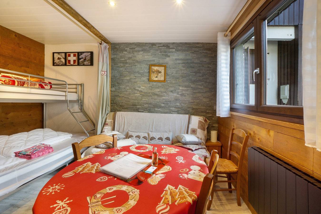 Studio entier, Studio 'Les Airelles 32' avec vue sur la montagne et Wi-Fi in La Norma, Villarodin-Bourget