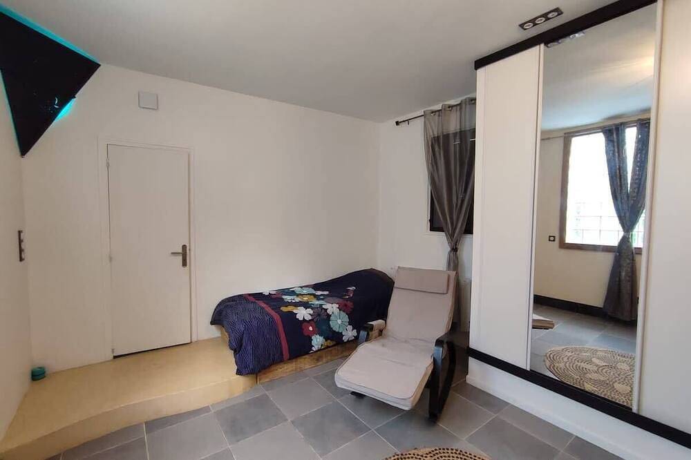 Apartamento entero, Rêve de Bulles, 62m2 of charm, 2 large bedrooms in Châlons-en-Champagne, Marne