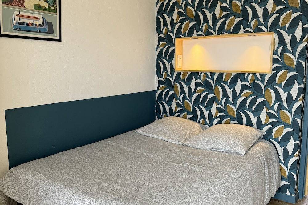 Ganze Wohnung, 28m2-Apartment-Familie-Ensuite mit Dusche-Meerblick in La Capte, Hyeres