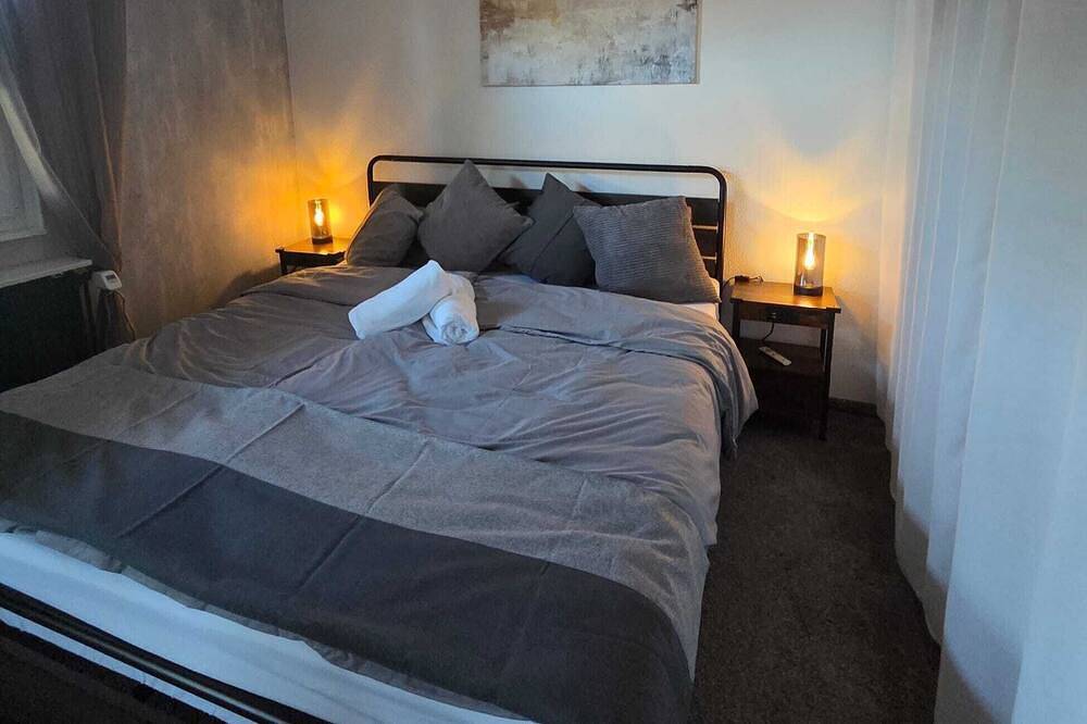 Ganze Wohnung, Ferienwohnung ca.47qm, Garten, Terrasse, Hund erlaubt!. in Celle, Lüneburger Heide