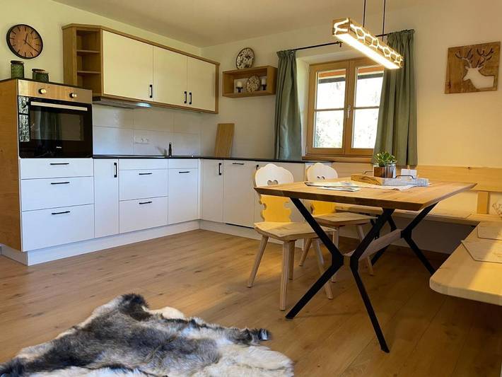 Gîte pour 5 personnes, avec vue et balcon à Jachenau - 2