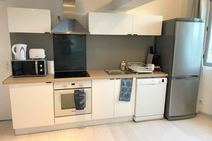 Gîte pour 6 personnes, avec vue sur le lac, animaux acceptés à Moret-sur-Loing - 3