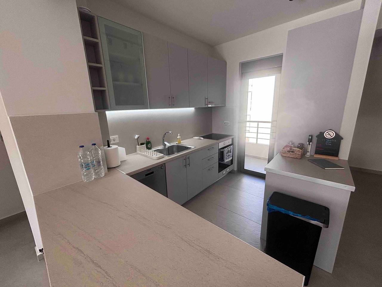 Appartement entier, Mini villa de Vasili à Nauplie avec parking ombragé in Nauplie, Argolide