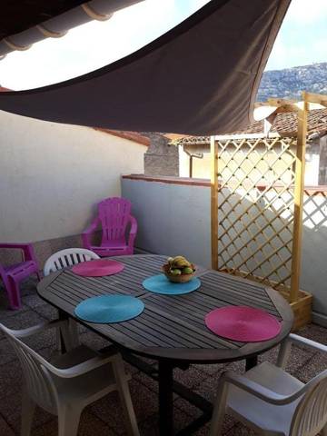 Gîte pour 5 personnes, avec balcon et vue à Vingrau