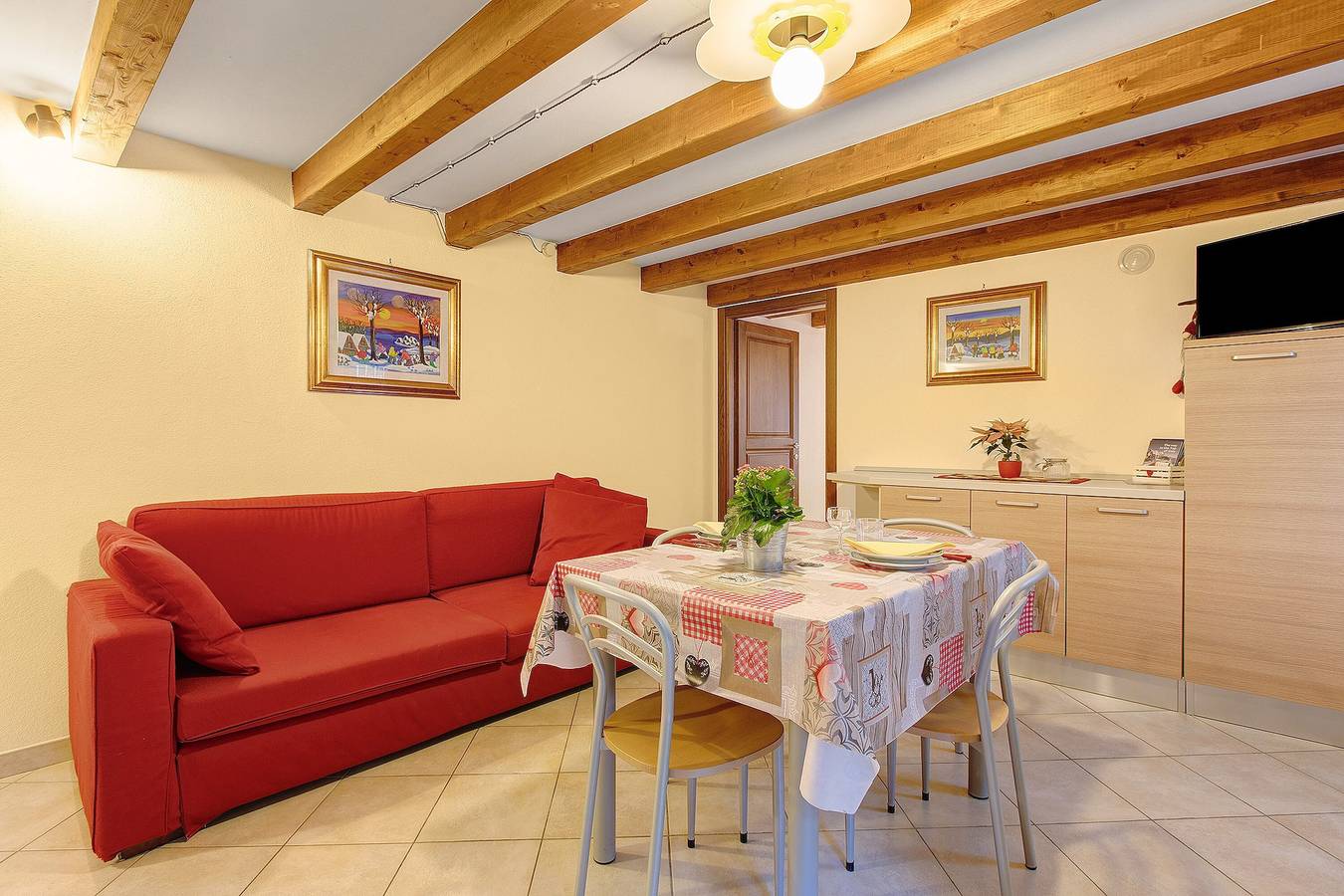 Ganze Wohnung, Ferienwohnung "Le Bourg 61" im historischen Zentrum von Aosta in Aosta, Walliser Alpen