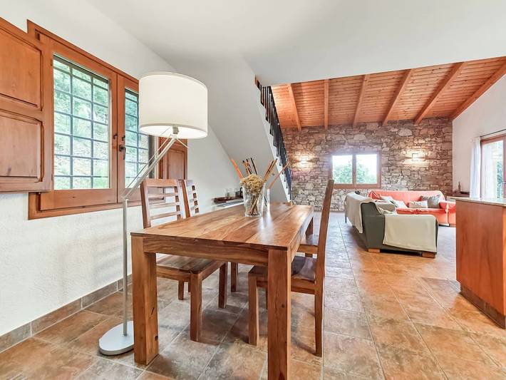 Endearing Holiday Home in Montseny with Swimming Pool in Montseny, Barcelone l'intérieur des terres
