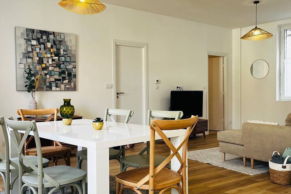 Appartement entier, Superbe appartement centre-ville de Foix in Foix, Ariège