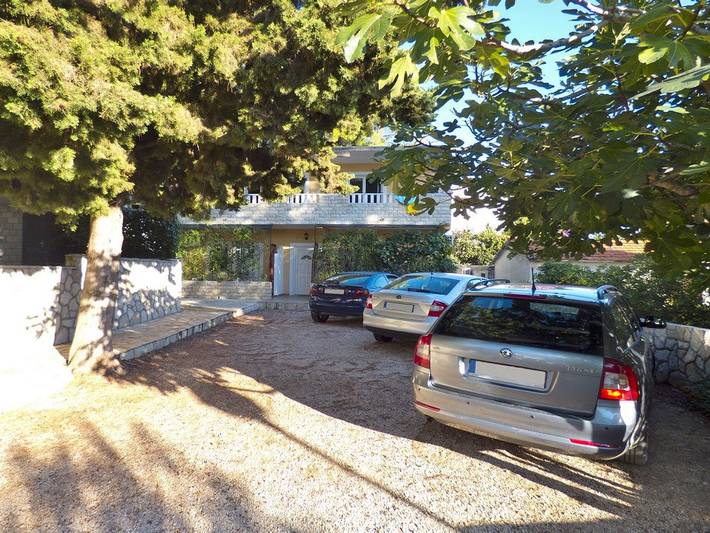 Ferienwohnung für 5 Personen, mit Terrasse auf Hvar