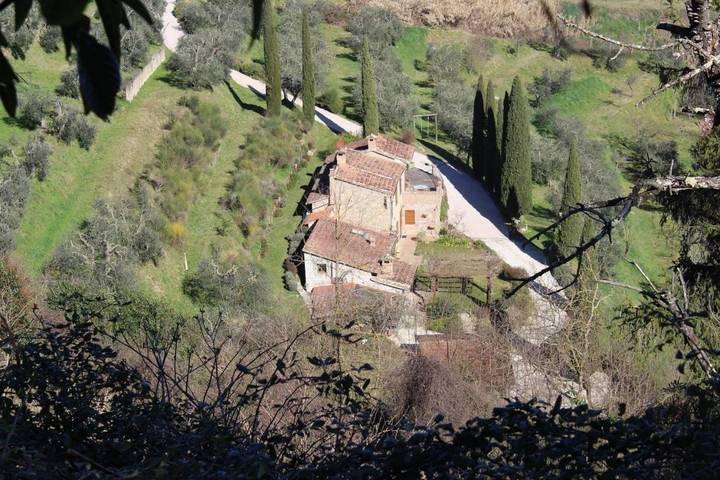 Location de vacances pour 4 personnes, avec Balcon et Terrasse ainsi que Jardin et Vue sur le lac à Chiusi - 4