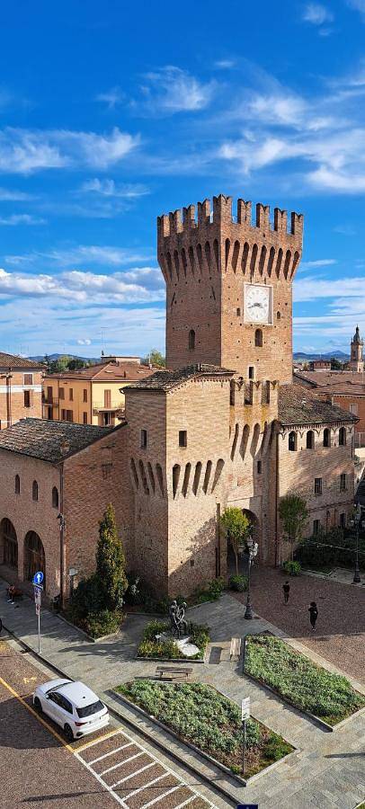 Gîte pour 5 personnes, avec vue et balcon, animaux acceptés à Spilamberto