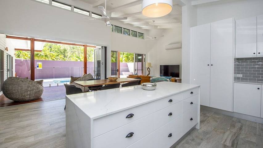 Holiday home for 7 people, with garden in Magnetic Island