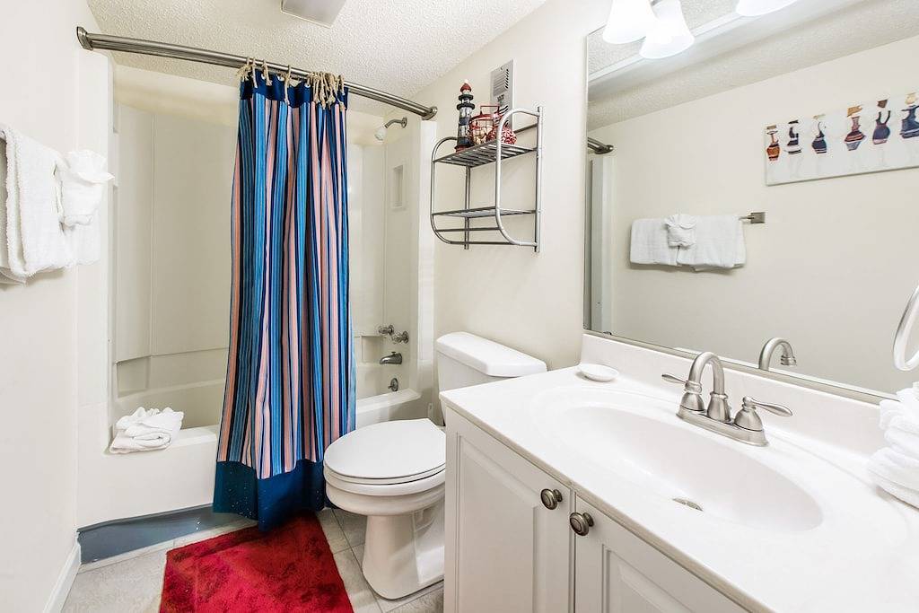 Ganze Wohnung, ☀Gulf Views @ Shoreline Towers 3074!Br2Br- Schritte 2 Strand! Geöffnet vom 27. bis 29. Mai $ 935! in Destin, Emerald Coast