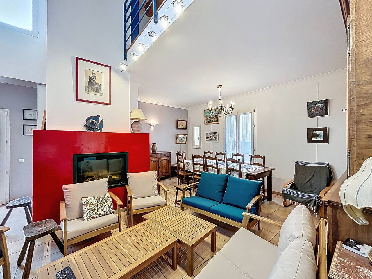 House 10 pers, near sea, terrace, 2 parking spaces in Saintes-Maries-de-la-Mer, Arles region