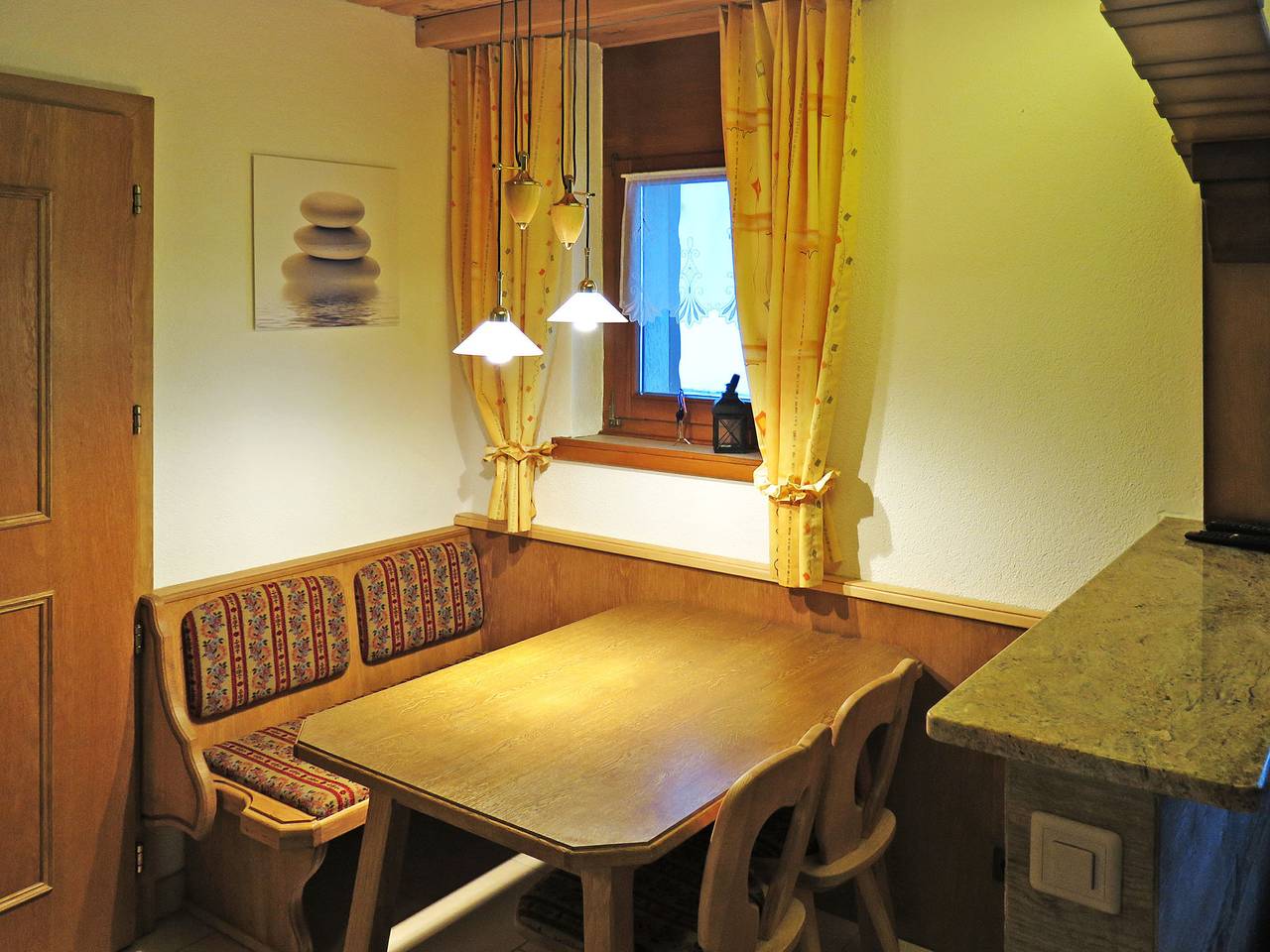 Entire apartment, Haus Quelle in Saas-Grund, Pennine Alps