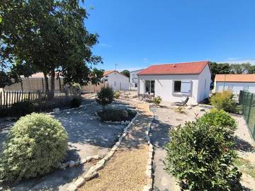 Gîte pour 4 personnes, avec terrasse et jardin à Saint-Vincent-sur-Jard