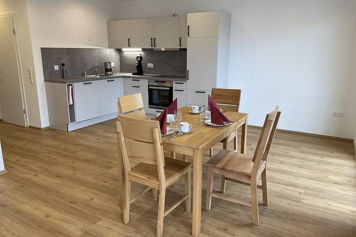 Ganze Wohnung, Ferienwohnung \"Fichte\" in Ravensburg im Grünen / Bodensee/ naturnah Neubau in Ravensburg, Region Bodensee-Oberschwaben