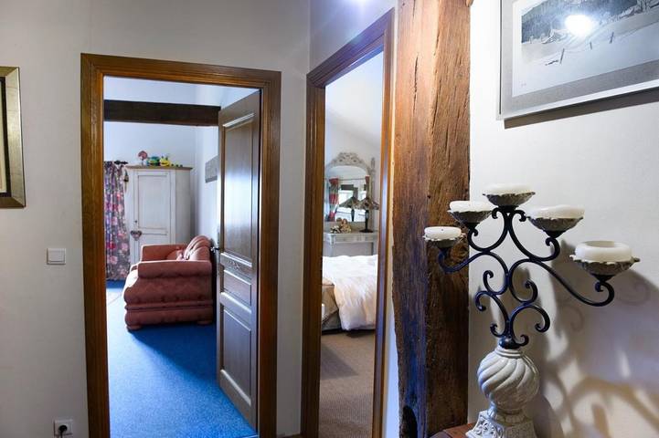 Maison d’hôte pour 3 personnes, avec vue ainsi que terrasse et jardin, animaux acceptés dans Parc naturel régional du Doubs Horloger - 2