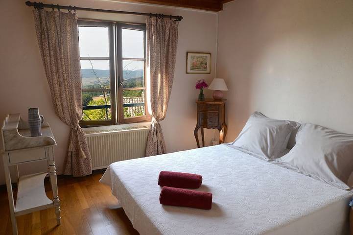 Location de vacances pour 8 personnes, avec terrasse et jardin à Saint-Michel-l'Observatoire - 4