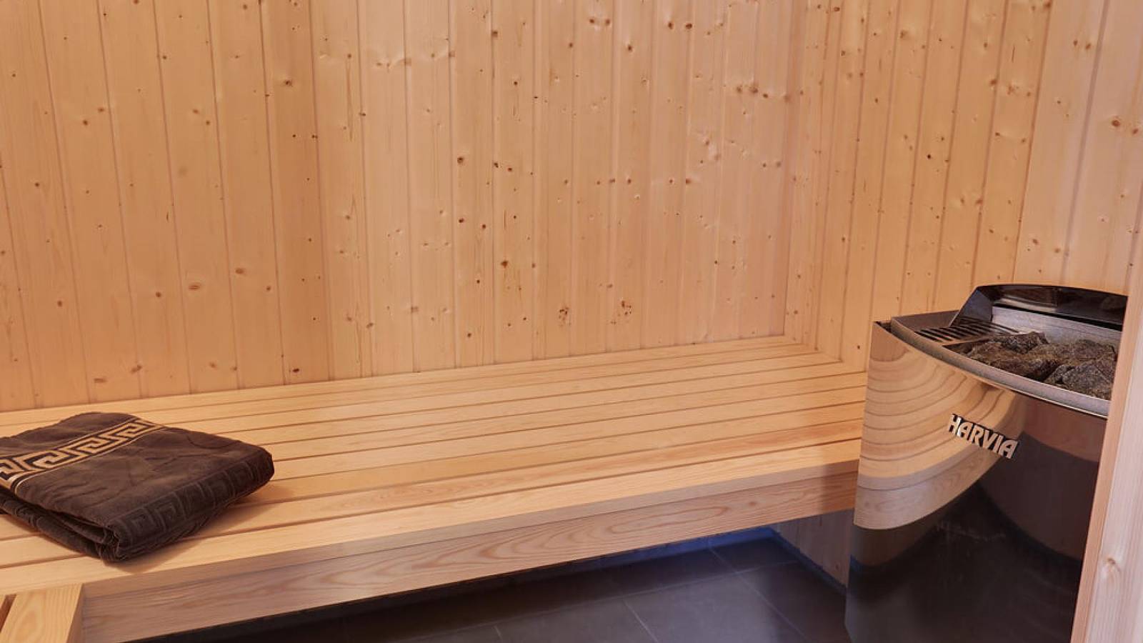 20-person pool house, Marielyst. Book No. 469 at Villavilla in Swedish Baltic Sea