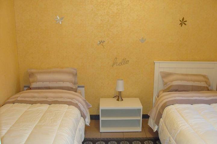 Apartamento entero, T4 cerca de Hypercentre, coche privado y logia in Minimes-Barrière de Paris (Toulouse), Toulouse