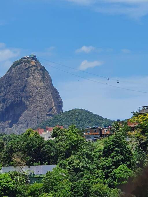 Casas e apartamentos de temporada para 5 pessoas, com balcão e piscina e ainda vista and sauna, com animais de estimação em Laranjeiras