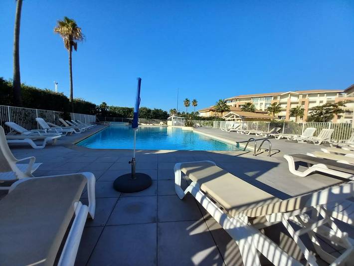 Gîte pour 6 personnes, avec piscine dans Plage du Port Fréjus - 3
