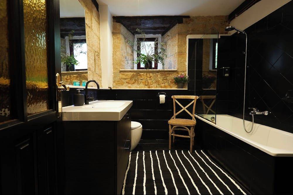 Apartamento entero, Molino Tejada: Apartamento Mistral in Valderredible, Montañas de Burgos