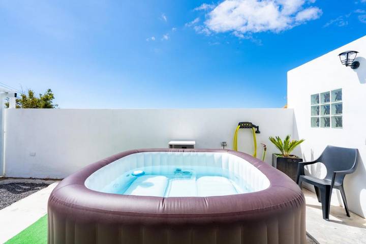 Location de vacances pour 4 personnes, avec terrasse et vue dans Los Menores - 2